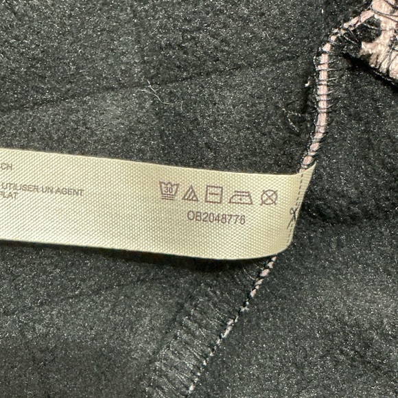 FREE PEOPLE FP Movement Snow Day Hoodie Black $128 Retail NWT - Picture 14 of 15